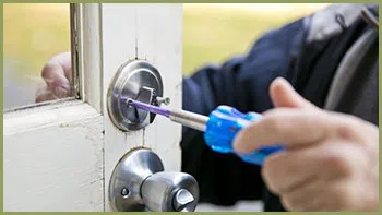 New Britain Locksmith Store New Britain, CT 860-359-9161 - Lock-Changing