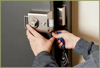 New Britain Locksmith Store New Britain, CT 860-359-9161 - change-locks-ervice